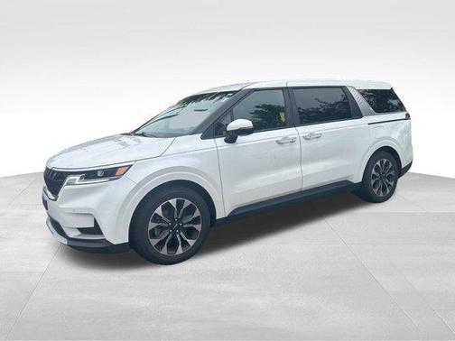 2023 Kia Carnival EX