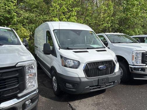 2025 Ford Transit-250 148 WB Medium Roof Cargo