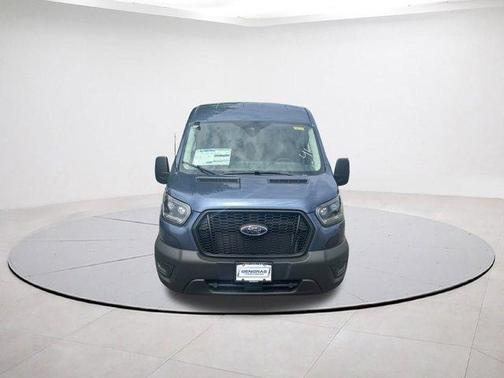 2025 Ford Transit-250 148 WB Medium Roof Cargo