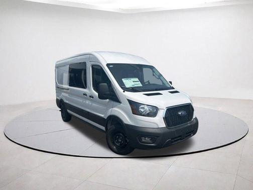 2025 Ford Transit-250 148 WB Medium Roof Cargo