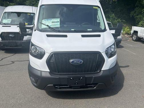 2025 Ford Transit-250 148 WB Medium Roof Cargo