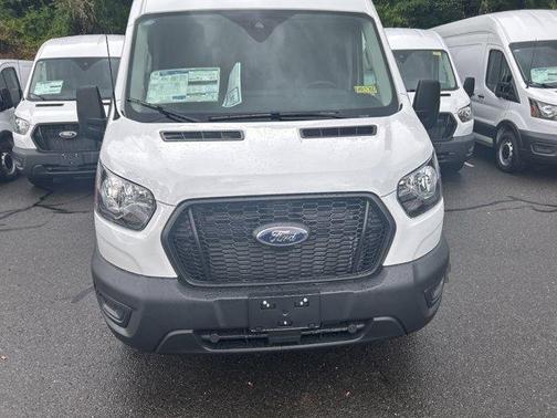2025 Ford Transit-250 148 WB Medium Roof Cargo