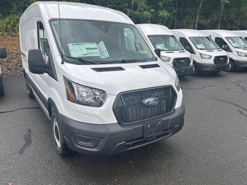 2025 Ford Transit-250 148 WB Medium Roof Cargo
