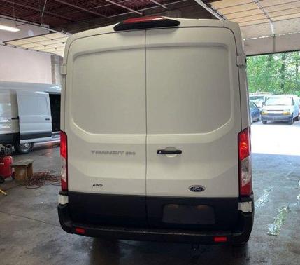 2023 Ford Transit-250 T250