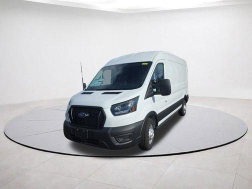 2025 Ford Transit-250 148 WB Medium Roof Cargo