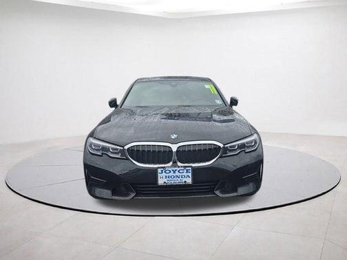 2021 BMW 330 i xDrive