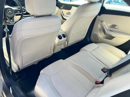 2019 Mercedes-Benz A-Class A 220