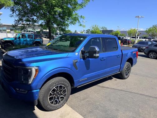 Velocity Blue Metallic 2021 Ford F-150 Lariat