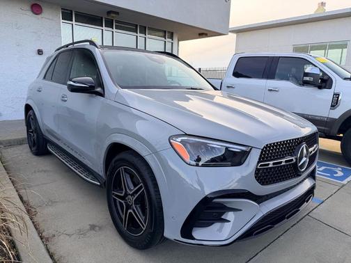 2025 Mercedes-Benz GLE 450e 4MATIC