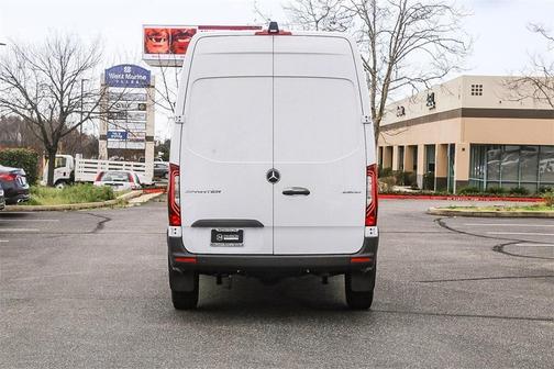2024 Mercedes-Benz Sprinter 2500 144 WB