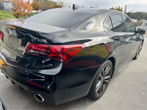 2018 Acura TLX V6 A-Spec