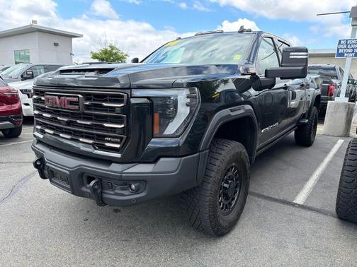 Onyx Black 2024 GMC Sierra 2500 AT4X