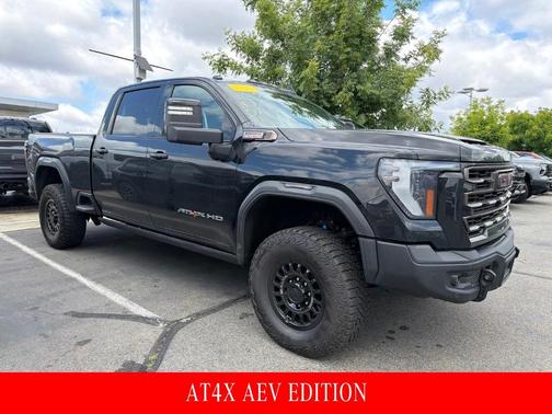 Onyx Black 2024 GMC Sierra 2500 AT4X