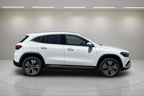 2025 Mercedes-Benz GLA 250 Base