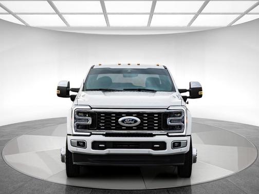 2024 Ford F-450 Platinum
