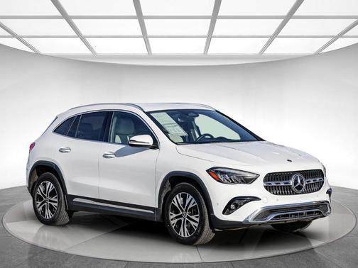 2025 Mercedes-Benz GLA 250 Base