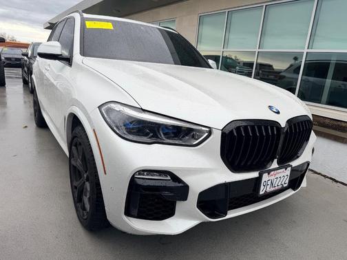 2020 BMW X5 M50i