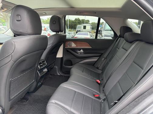 2025 Mercedes-Benz GLE 350 Base 4MATIC