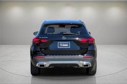 2025 Mercedes-Benz GLA 250 Base