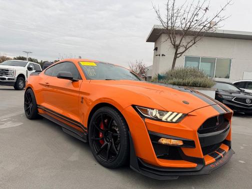 2021 Ford Shelby GT500 Base