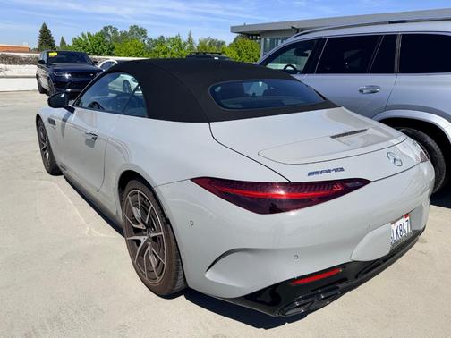 2022 Mercedes-Benz AMG SL 55 Base