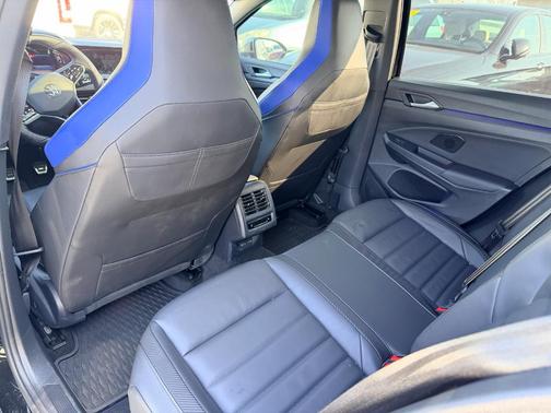 2024 Volkswagen Golf R 2.0T