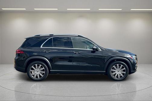 2025 Mercedes-Benz GLE 450e 4MATIC
