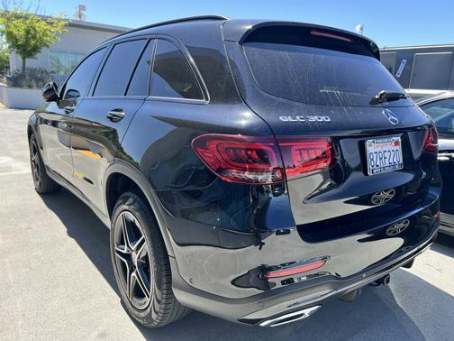 2021 Mercedes-Benz GLC 300