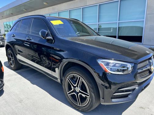 2021 Mercedes-Benz GLC 300
