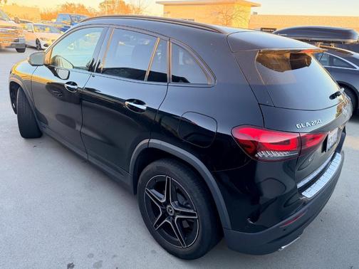 2023 Mercedes-Benz GLA 250 Base 4MATIC