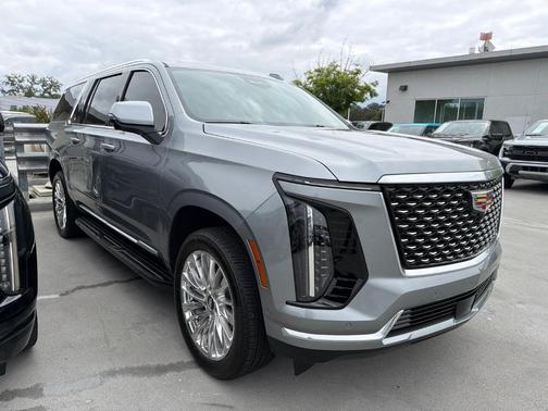Silver Metallic 2025 Cadillac Escalade ESV Premium Luxury