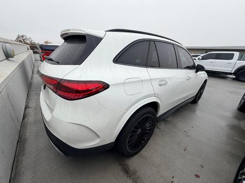 2023 Mercedes-Benz GLC 300 Base