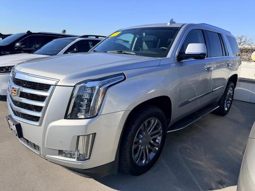 2016 Cadillac Escalade Standard