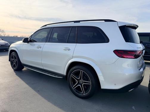2024 Mercedes-Benz GLS 450 4MATIC