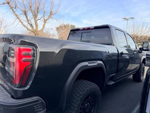 2024 GMC Sierra 2500 AT4X