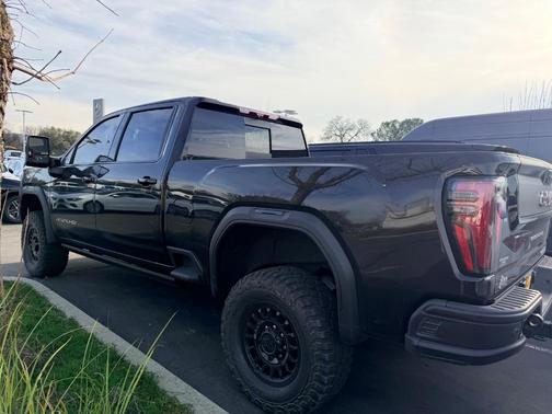 2024 GMC Sierra 2500 AT4X