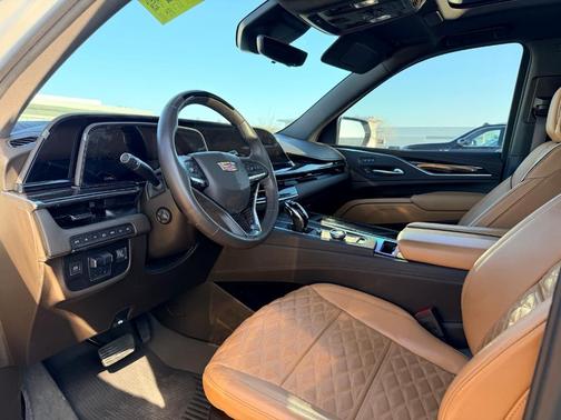 2023 Cadillac Escalade ESV Premium Luxury
