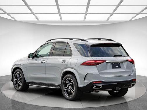 2026 Mercedes-Benz GLE 450e Base 4MATIC