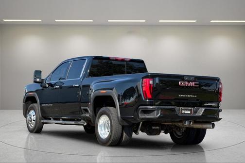 2024 GMC Sierra 3500 Denali
