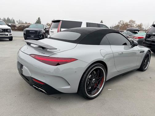 2022 Mercedes-Benz AMG SL 55 Base