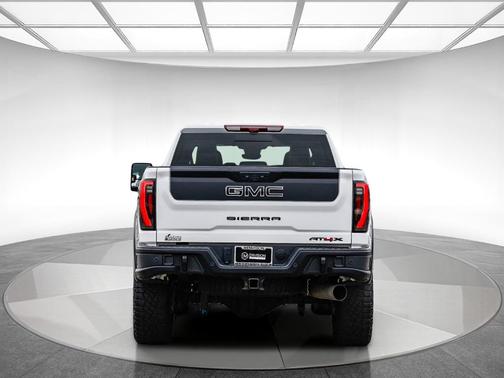 2024 GMC Sierra 2500 AT4X