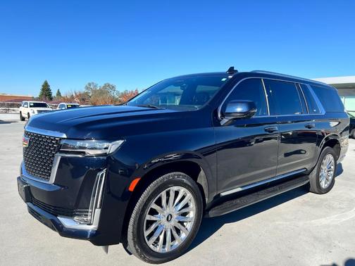 2022 Cadillac Escalade ESV Premium Luxury