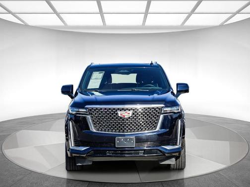 2022 Cadillac Escalade ESV Premium Luxury