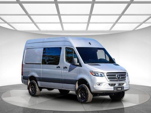 2024 Mercedes-Benz Sprinter 2500