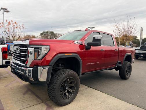 2024 GMC Sierra 2500 SLT