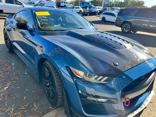 2020 Ford Shelby GT500 Base