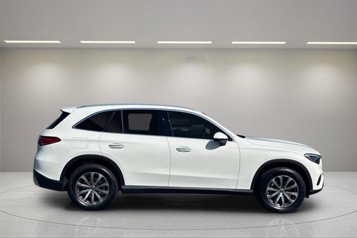 2024 Mercedes-Benz GLC 300 Base