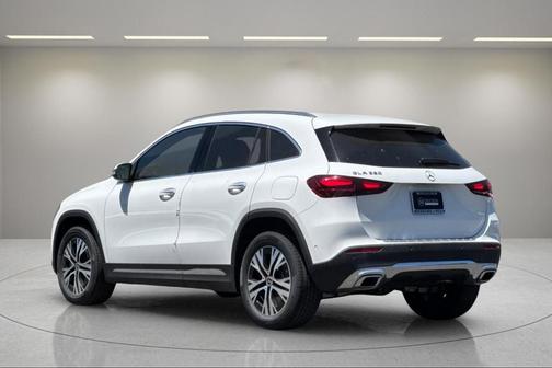 2025 Mercedes-Benz GLA 250 Base