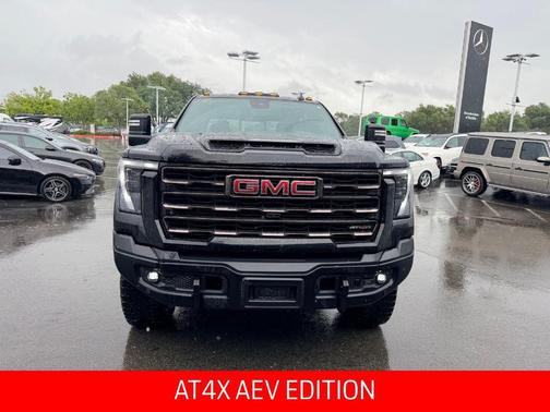 Onyx Black 2025 GMC Sierra 2500 AT4X