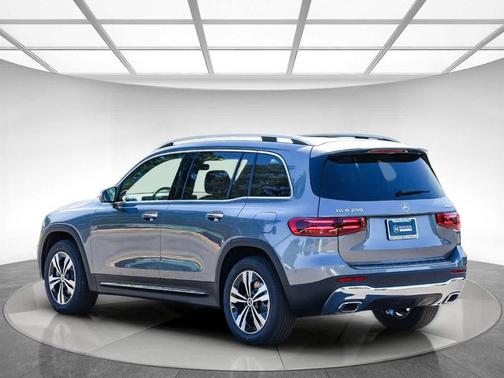 Metallic 2026 Mercedes-Benz GLB 250 Base 4MATIC